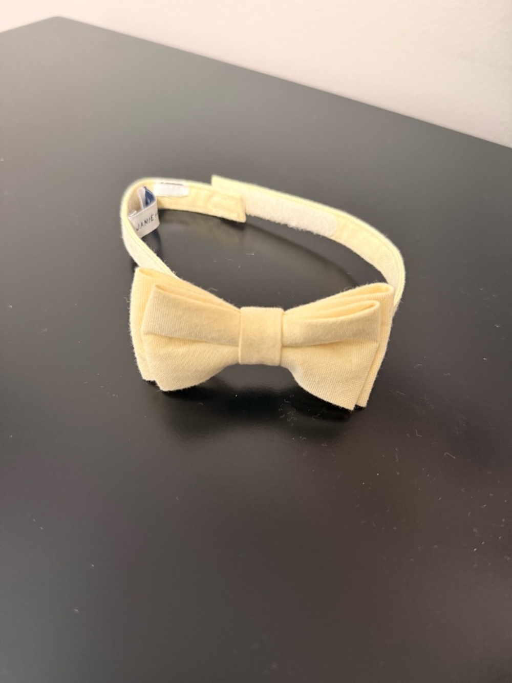 Janie and Jack Pale Yellow Velvet Bow Headband